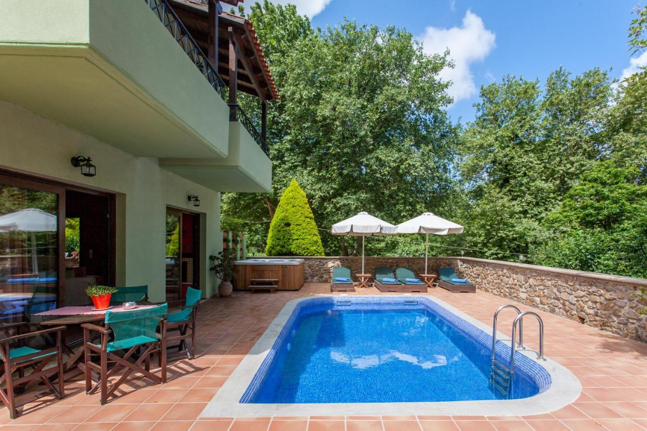 Arhontika Villa Élos