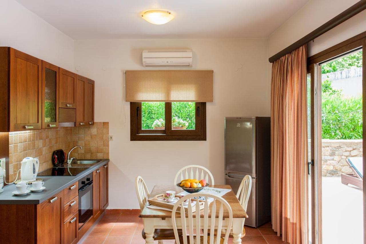 Arhontika Villa