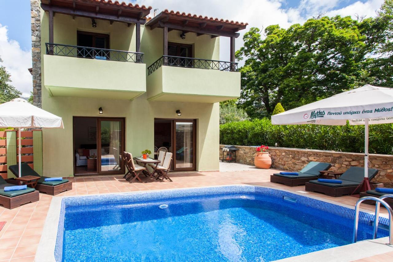 Arhontika Villa *
